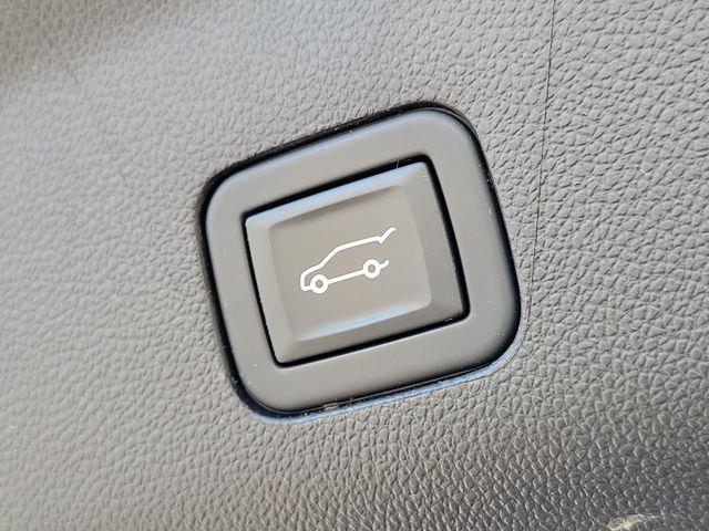 2023 GMC Yukon - $54,500