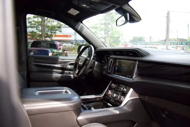 2021 GMC Yukon - $41,206