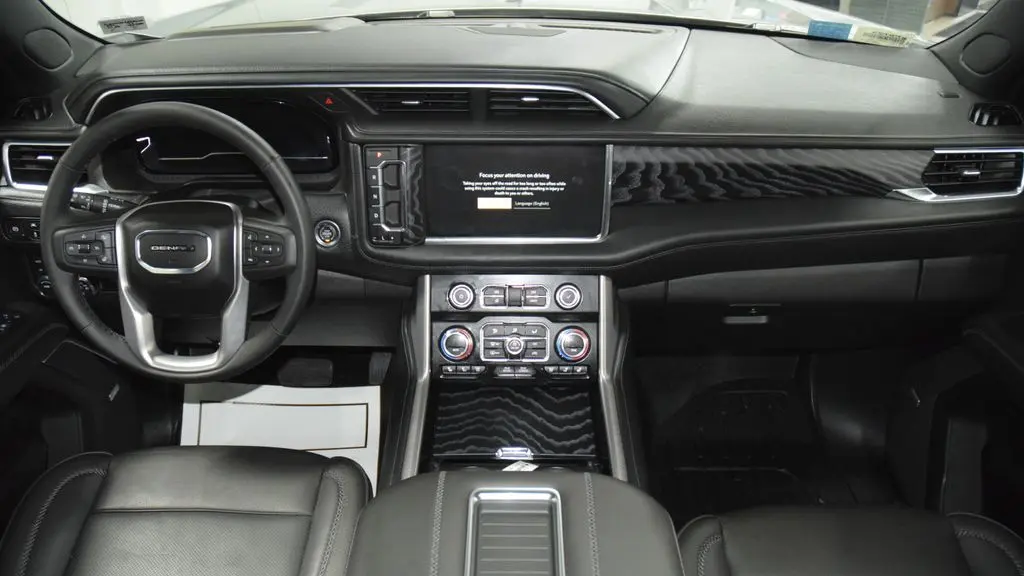 2024 GMC Yukon Denali