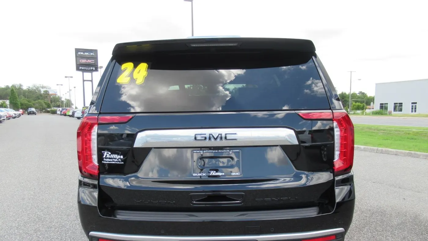 2024 GMC Yukon Denali