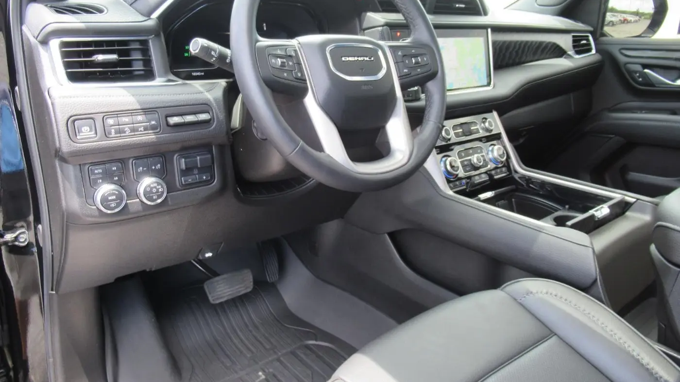 2024 GMC Yukon Denali