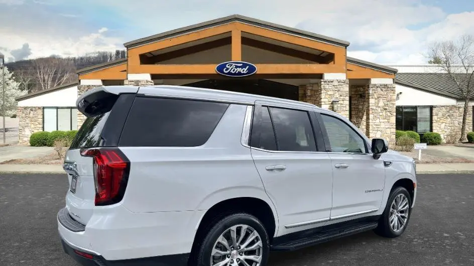 2024 GMC Yukon Denali