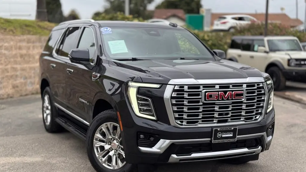 2025 GMC Yukon Denali