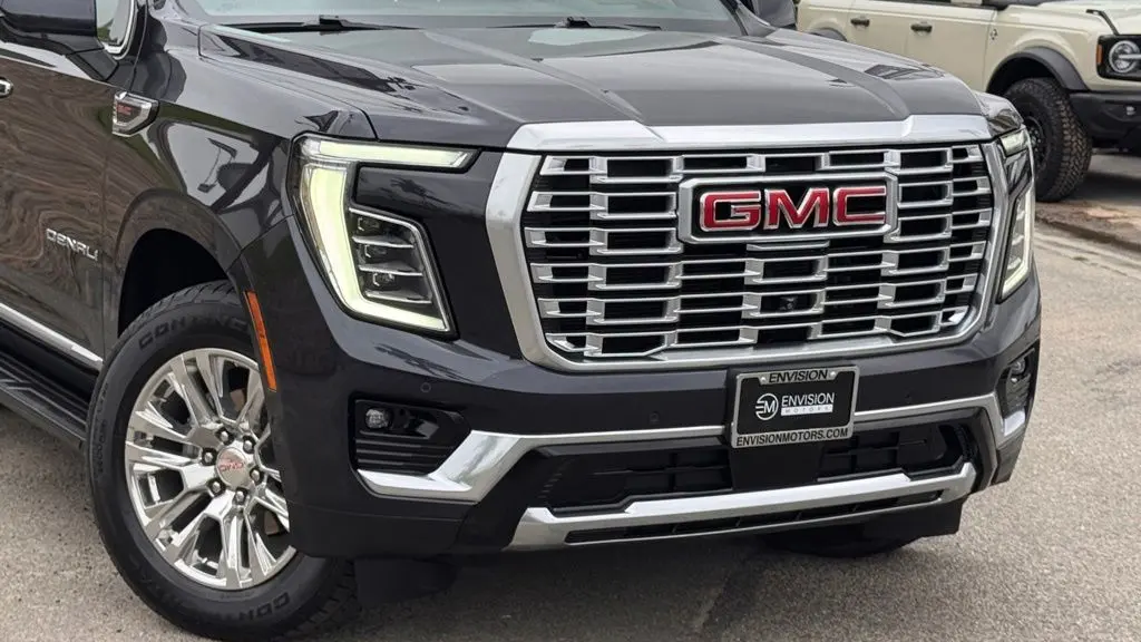 2025 GMC Yukon Denali