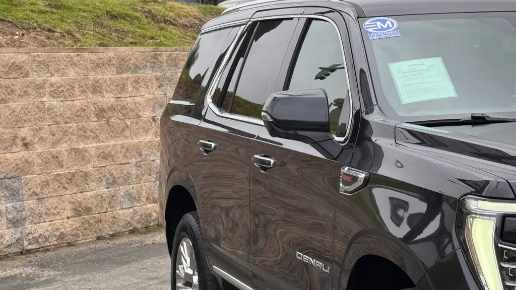 2025 GMC Yukon Denali