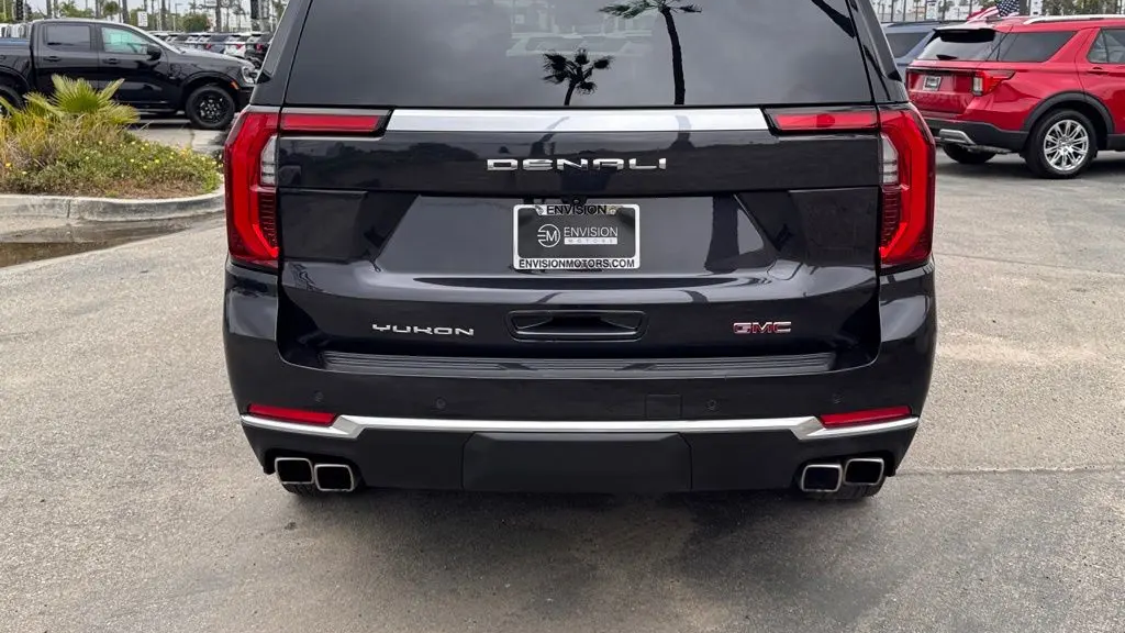 2025 GMC Yukon Denali