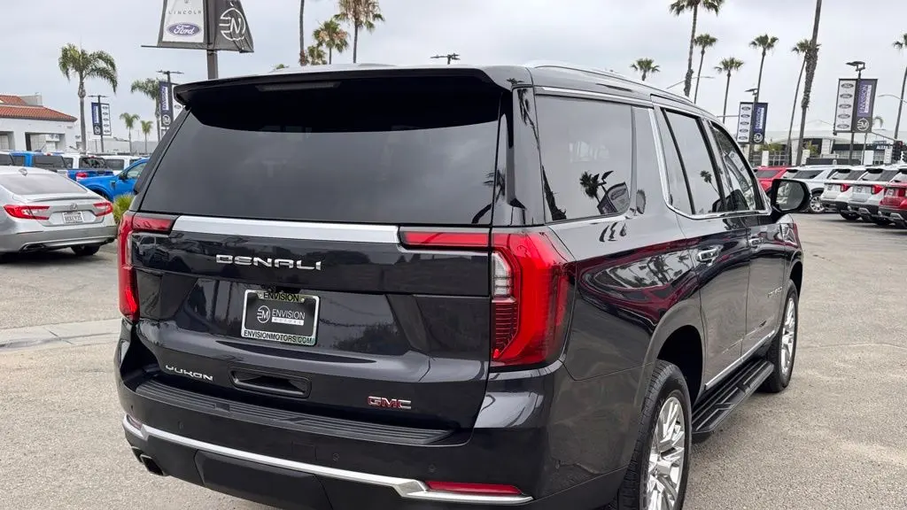 2025 GMC Yukon Denali
