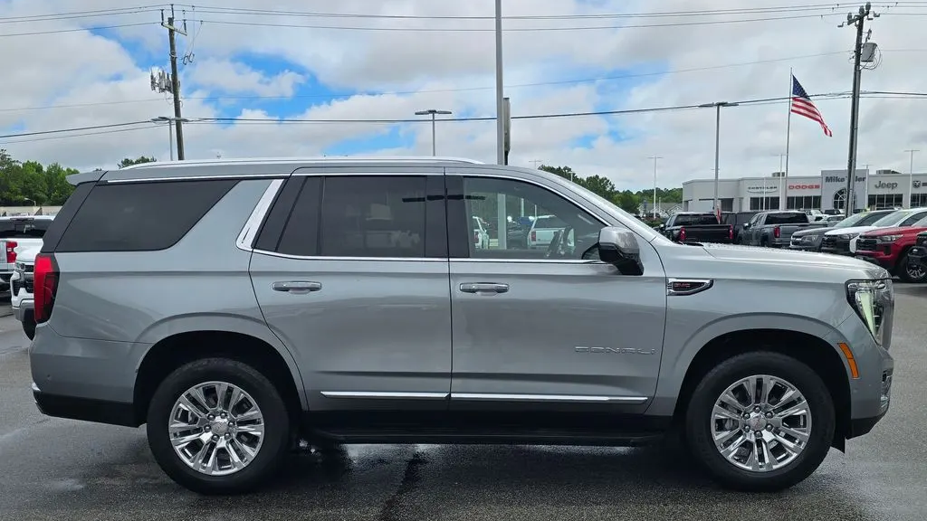 2025 GMC Yukon Denali