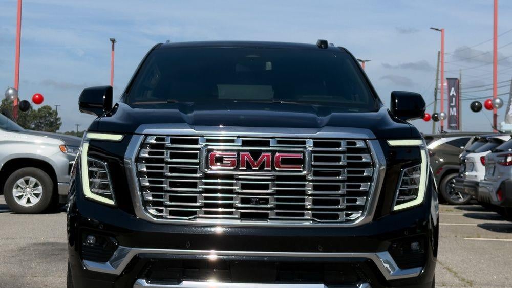 2025 GMC Yukon Denali