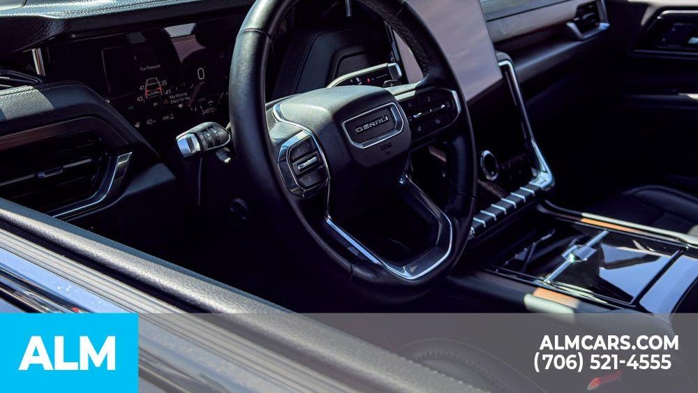 2025 GMC Yukon Denali