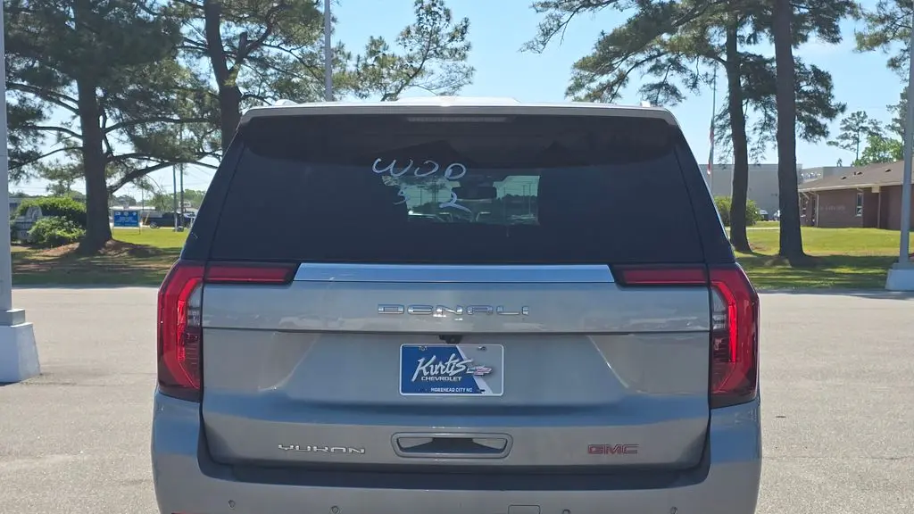 2025 GMC Yukon Denali