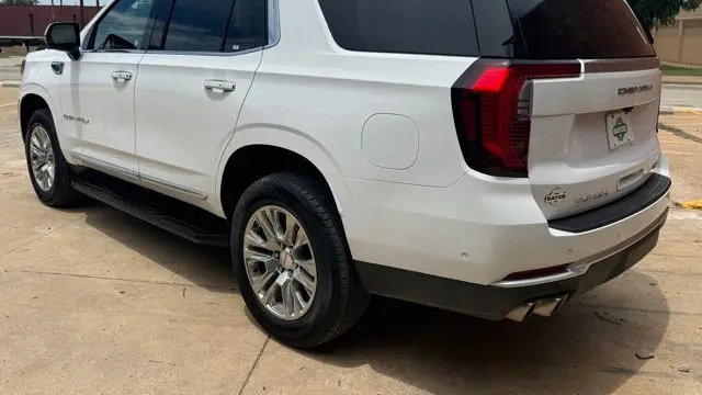 2025 GMC Yukon Denali