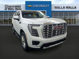 2025 GMC Yukon with Summit White Exterior