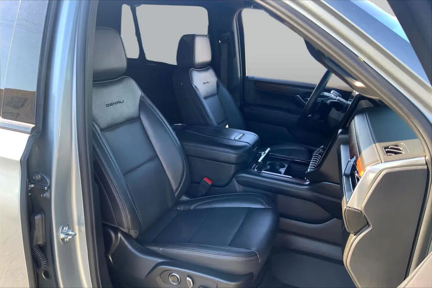 2025 GMC Yukon - $62,995