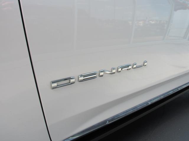 2023 GMC Yukon