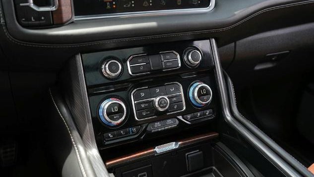 2024 GMC Yukon Denali Ultimate
