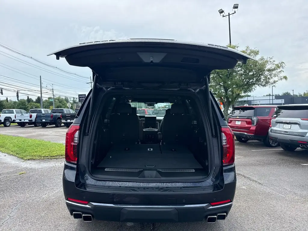 2026 GMC Yukon - $104,860