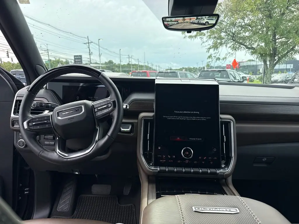 2026 GMC Yukon - $104,860