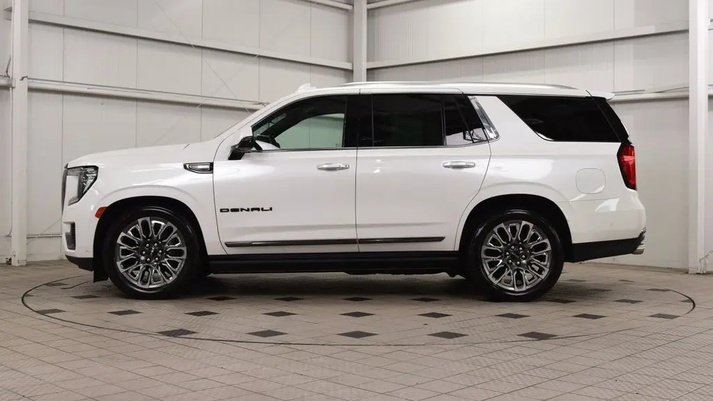 2023 GMC Yukon Denali Ultimate