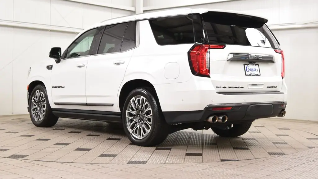 2023 GMC Yukon Denali Ultimate