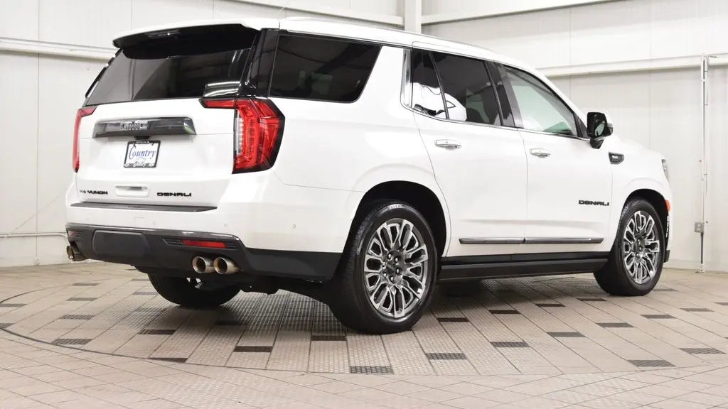 2023 GMC Yukon Denali Ultimate