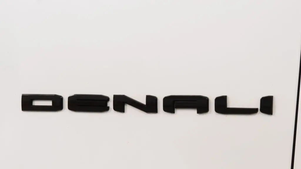 2023 GMC Yukon Denali Ultimate