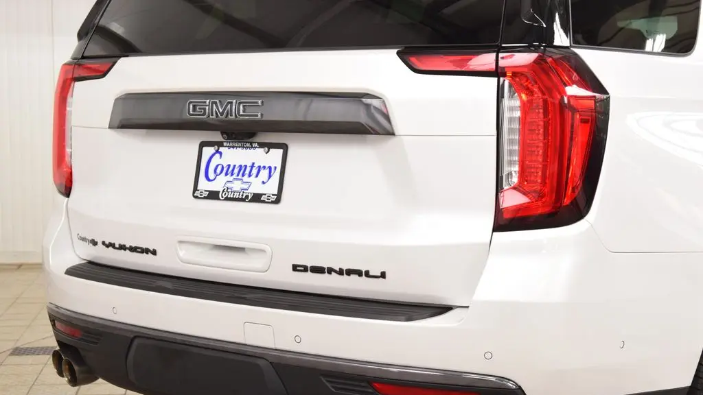 2023 GMC Yukon Denali Ultimate