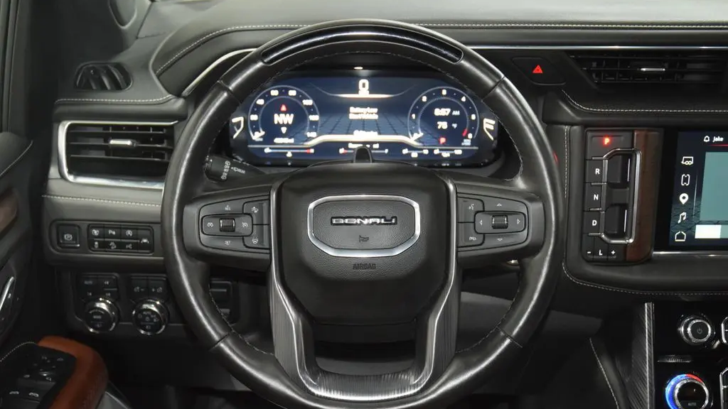 2023 GMC Yukon Denali Ultimate
