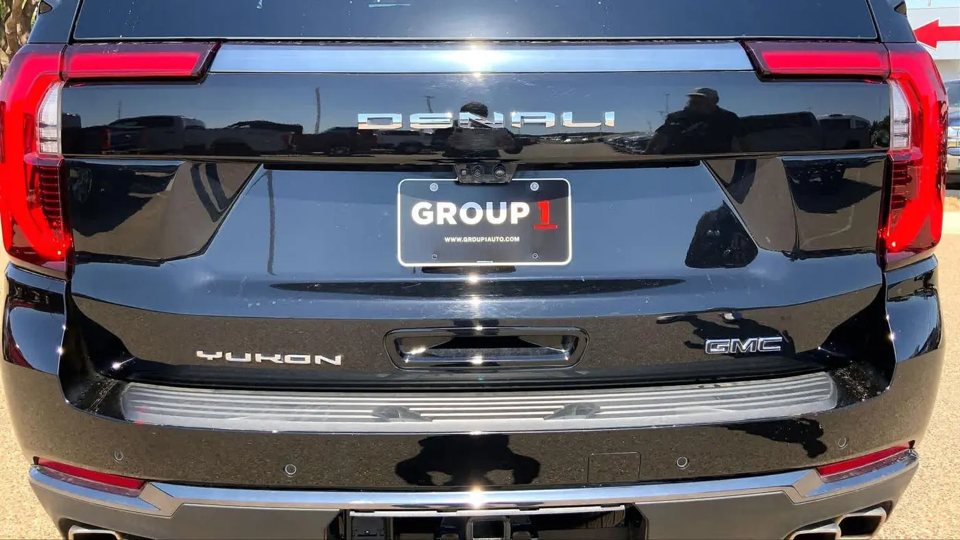 2025 GMC Yukon Denali Ultimate