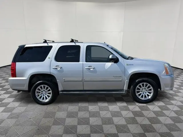 2012 GMC Yukon - $10,588