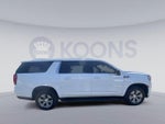 2021 Yukon XL Thumbnail 14
