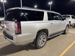 2017 Yukon XL Thumbnail 10