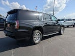 2017 Yukon XL Thumbnail 4