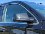 2017 Yukon XL Thumbnail 12