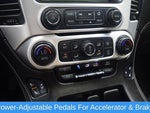 2017 Yukon XL Thumbnail 11