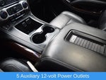 2017 Yukon XL Thumbnail 12