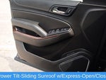 2017 Yukon XL Thumbnail 19