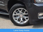 2017 Yukon XL Thumbnail 31
