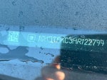 2017 Yukon XL Thumbnail 3