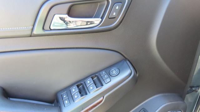 2020 GMC Yukon XL SLT