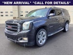 2016 Yukon XL Thumbnail 3