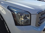 2019 Yukon XL Thumbnail 31