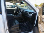 2019 Yukon XL Thumbnail 31