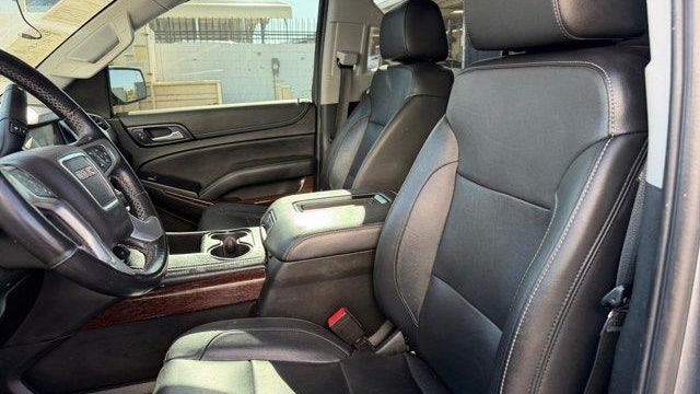 2020 GMC Yukon XL SLT
