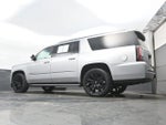 2016 Yukon XL Thumbnail 29