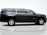 2019 Yukon XL Thumbnail 4