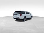 2023 Yukon XL Thumbnail 4