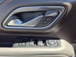 2023 Yukon XL Thumbnail 9
