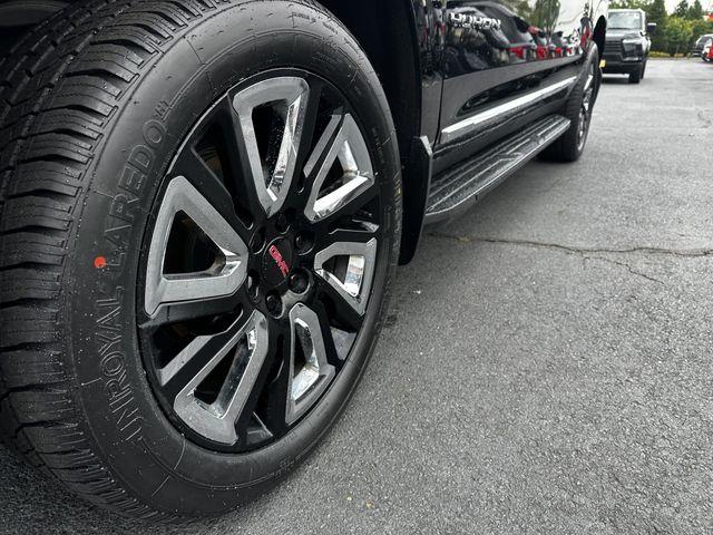 2021 GMC Yukon - $37,900