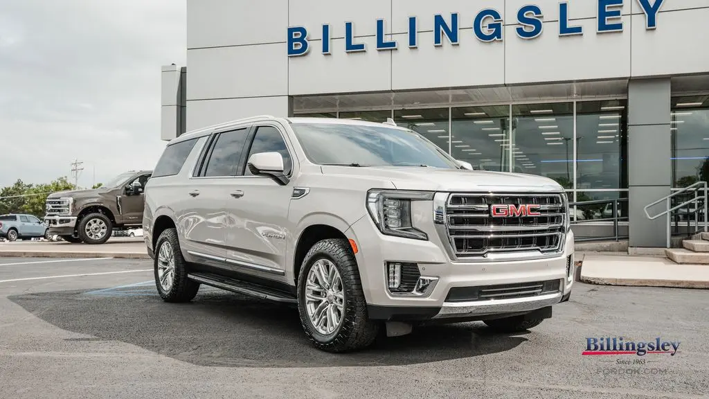 2023 GMC Yukon XL SLT